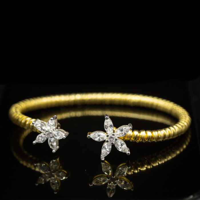 Goldies Flower Bangle