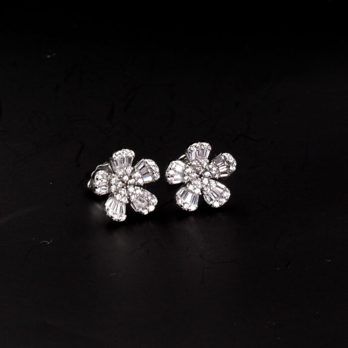 Çiçek Silver Baget Küpe