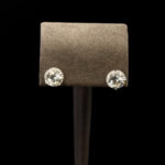 NZ Diamond Limited Edition 2 Karat G Mozanit Tektaş Küpe