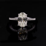 5 Karat Oval Kesim G Mozanit Yüzük